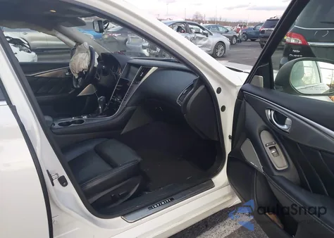 2017 Infiniti Q50 3.0T Red Sport 400 z USA, uszkodzony, nr VIN JN1FV7AR7HM870059